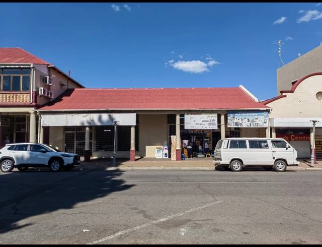 5,157M² BUILDING FOR SALE IN HEIDELBERG CENTRAL